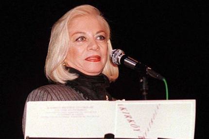 Bir yıldız daha kaydı