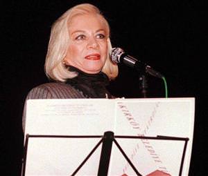 Bir yıldız daha kaydı