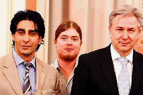 Berlin Lalesi'ne metroda dayak