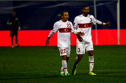 Ömer Toprak tam puan aldı