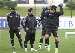 Beşiktaş'ta derbi hazırlıkları sürüyor