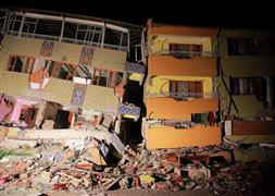 PKK deprem paralarına göz dikti