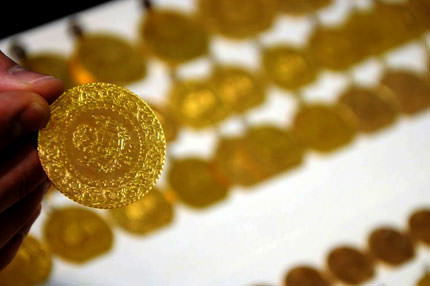 Sarraflar dalgalanan fiyatlardan tedirgin