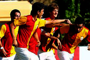 A2 takımı 4-0'dan maç verdi!