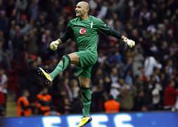 Sinan Bolat tekliflere açık