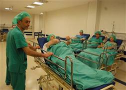 Anneleri yeniden hayat vedi