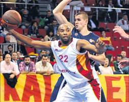 Aslan parçalarından destan