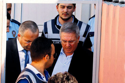 Tahliye isteğine savcıdan red