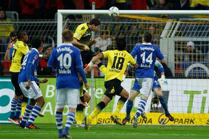 Derbiyi Dortmund kazandı
