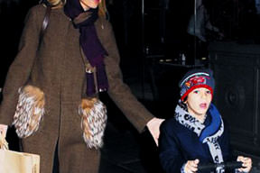 Çekilin Ali geliyor