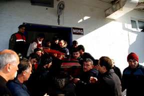 Madende göçük: 2 ölü