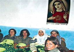 PKK kampında çekilen çarpıcı fotoğraf!