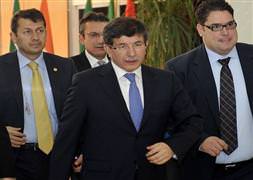 Davutoğlu'ndan Almanya'ya Türk çıkışı
