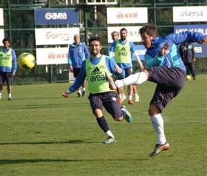 Fener'de sağ şerit çöktü