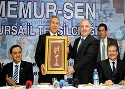Arınç'tan memura müjde!