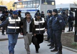 İstanbul'da KCK operasyonu: 14 gözaltı