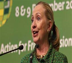 Hollandalı Bakanı kapıda bekletti