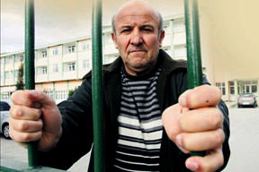 Bir garip hikaye