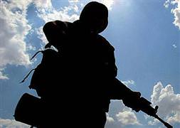 Karakolda asker cinneti: 2 asker öldü