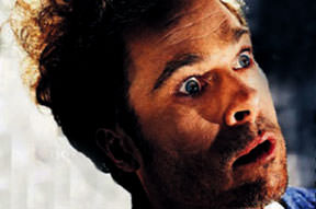 Brad Pitt'i elektrik çarptı