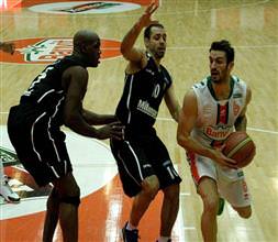 Banvit Kartal'ı avladı!