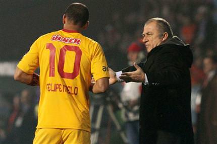 Terim: Oyuncularımı kutluyorum