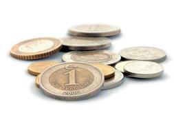 1 lirayla kandırıyor, cep telefonu çalıyor
