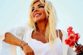 Asıl şimdi şöhretin yolu yataktan geçiyor!