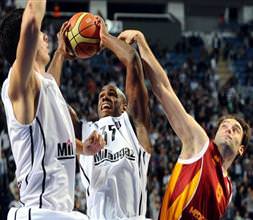 Aslan'a Kartal pençesi!