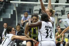 Potada derbi Kanarya'nın!