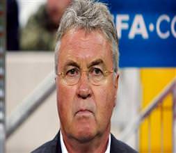 Hiddink Anzhi’de iddiası!