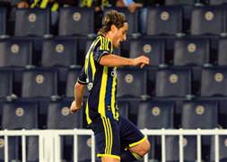 Ziegler'in kulak zarı yırtıldı