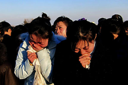 Kuzey Kore ağlıyor