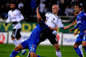 Kafası çalışan Karakartal