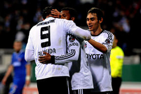 Beşiktaş 45 günden   bu yana yenilgi  yüzü görmedi