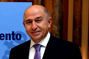 Özdemir: Bitince  herkes transferi öğrenecek!