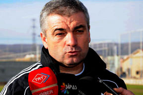 Çalımbay'dan genç Kartallar'a kıskaç geldi