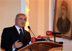 Aysal Fener'i topa tuttu