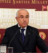 Yeni Anayasa'da hedef 2012!