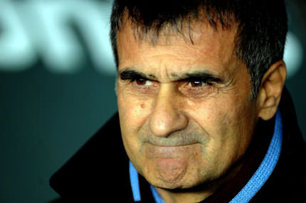 Hürriyet'te ısrarcılar