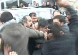 Uludere Kaymakamı'na linç