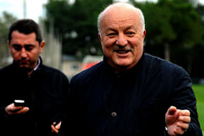 Başkan kampa dahil oldu