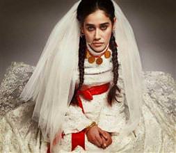 "Annem 15 yaşında evlenmiş"