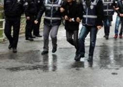 Adana'da çete operasyonu: 5 gözaltı