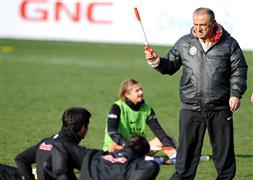 Fatih Terim ilk transferini yapıyor