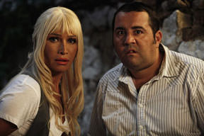 Hollywood'u solluyoruz!