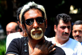 Banka parasının peşine düştü