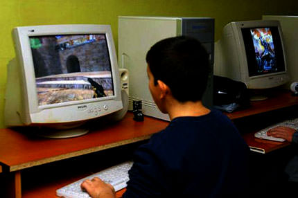 İnternetin hastasıyız