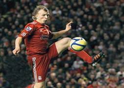 İlk bomba Dirk Kuyt