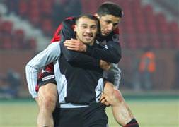 Fenerbahçe resmen istedi